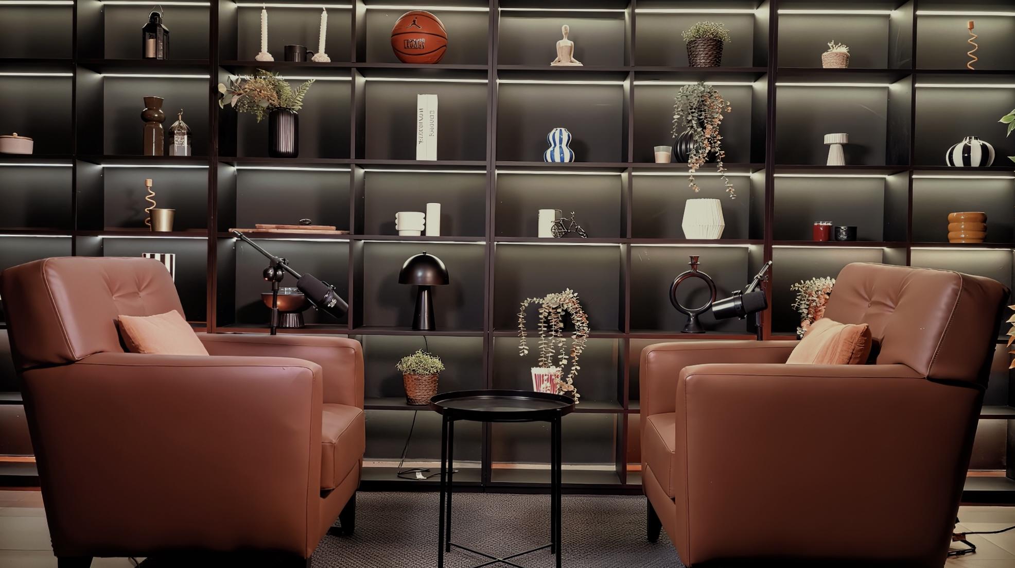The Lounge Image 1