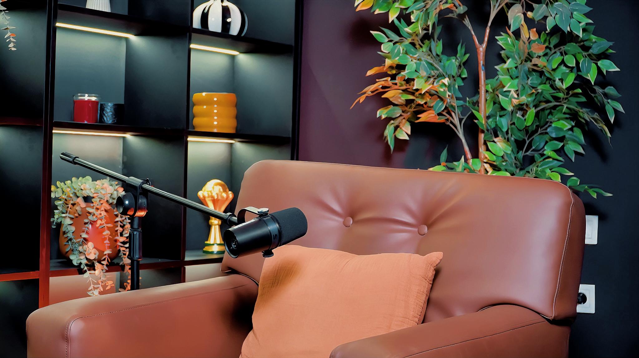 The Lounge Image 3